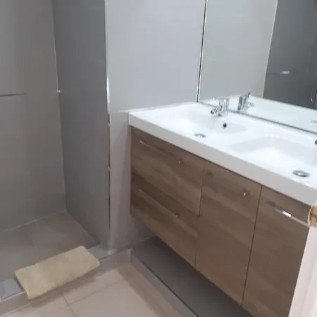 Luxury 2 Bed , Roof Garden, 3 Pools, And Wifi San Miguel de Abona